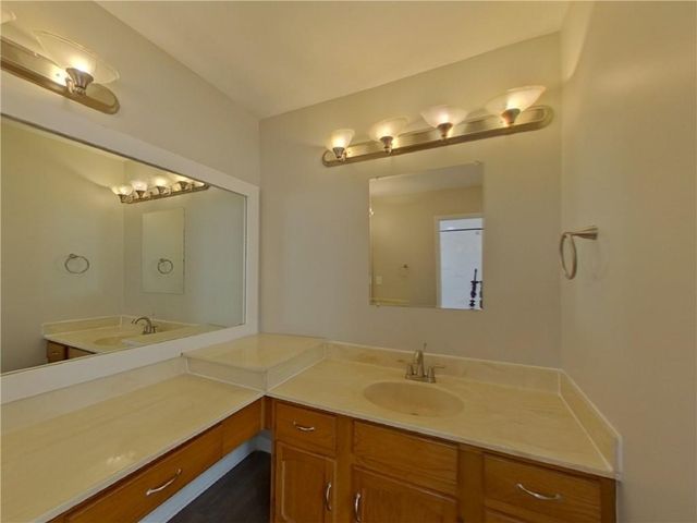 Address unavailable.