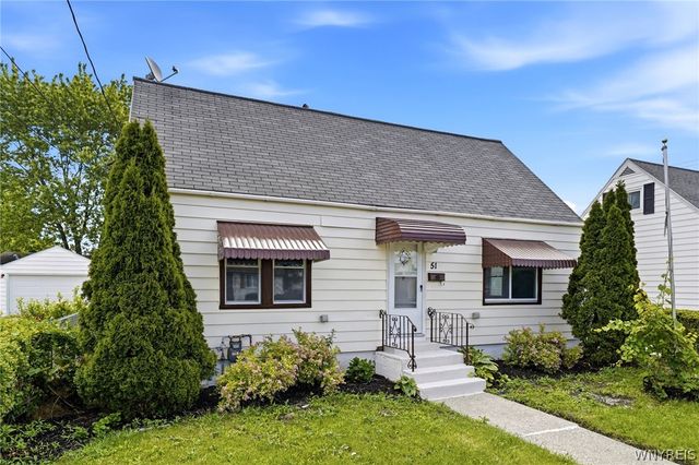 51 Crocker Street, Cheektowaga, NY 14212