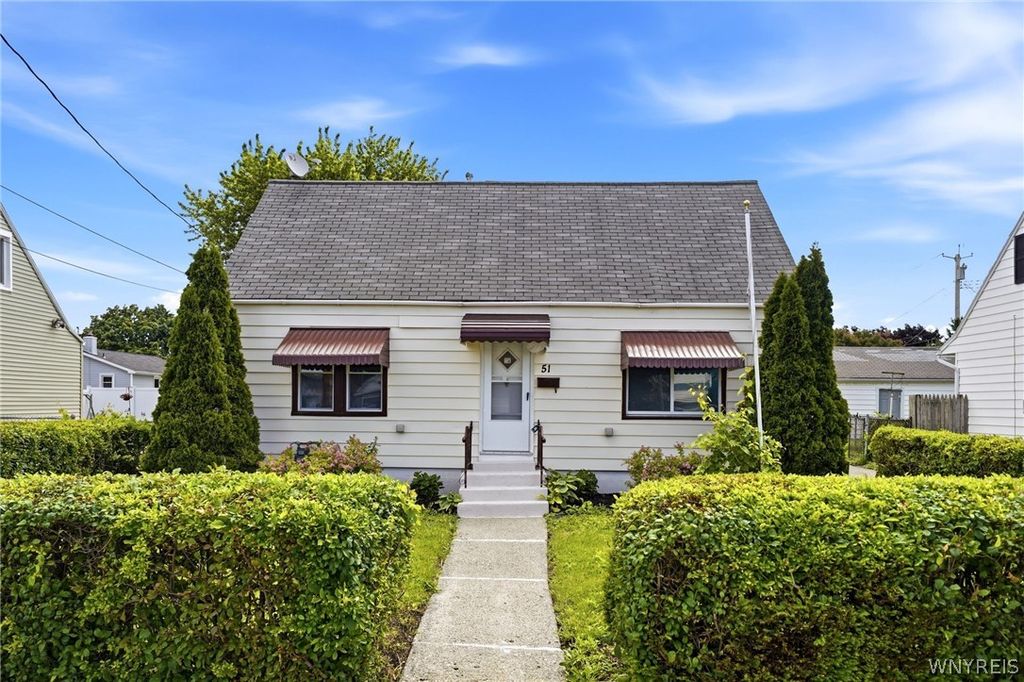 51 Crocker Street, Cheektowaga, NY 14212