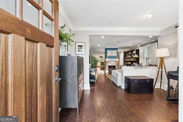 2152 Forrest Place NW, Atlanta, GA 30318
