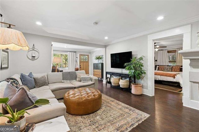 2152 Forrest Place NW, Atlanta, GA 30318