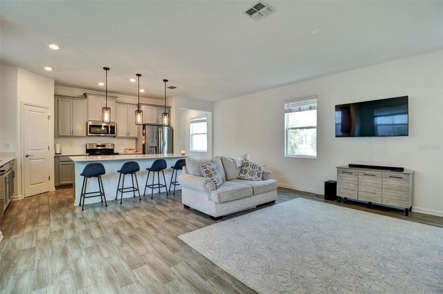 6352 SPRUCEPINE LANE, St Cloud, FL 34771