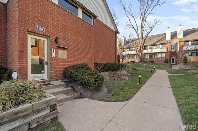 5591 Waterman Boulevard A, St Louis, MO 63112