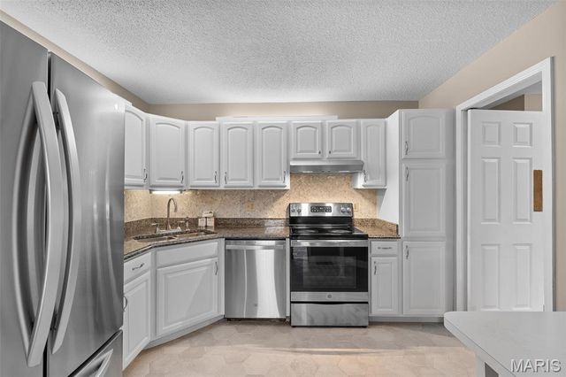 5591 Waterman Boulevard A, St Louis, MO 63112