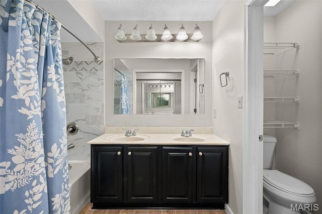 5591 Waterman Boulevard A, St Louis, MO 63112