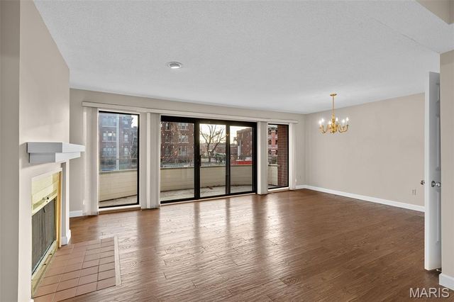 5591 Waterman Boulevard A, St Louis, MO 63112