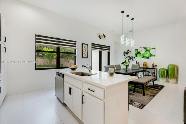 19410 SW 124th Ct, Miami, FL 33177