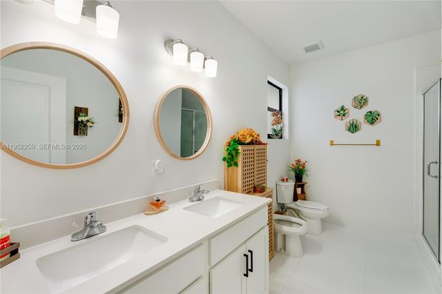 19410 SW 124th Ct, Miami, FL 33177