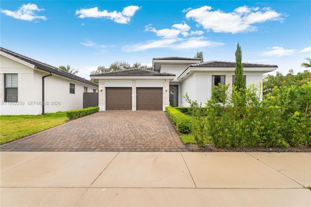 19410 SW 124th Ct, Miami, FL 33177