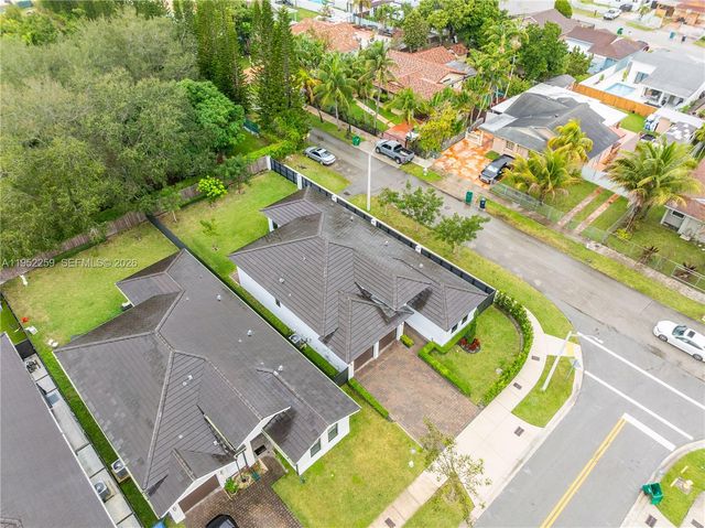 19410 SW 124th Ct, Miami, FL 33177