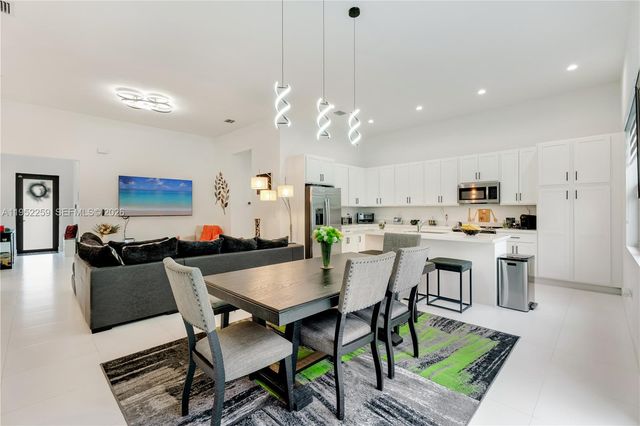 19410 SW 124th Ct, Miami, FL 33177