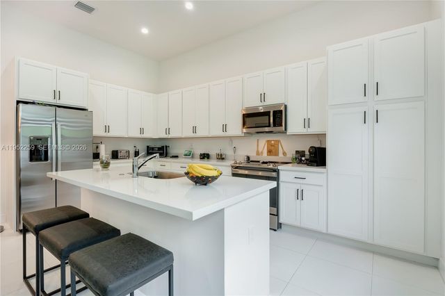 19410 SW 124th Ct, Miami, FL 33177