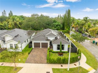 19410 SW 124th Ct, Miami, FL 33177