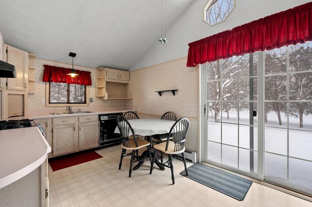 1170 W Bridge Street, Plainwell, MI 49080