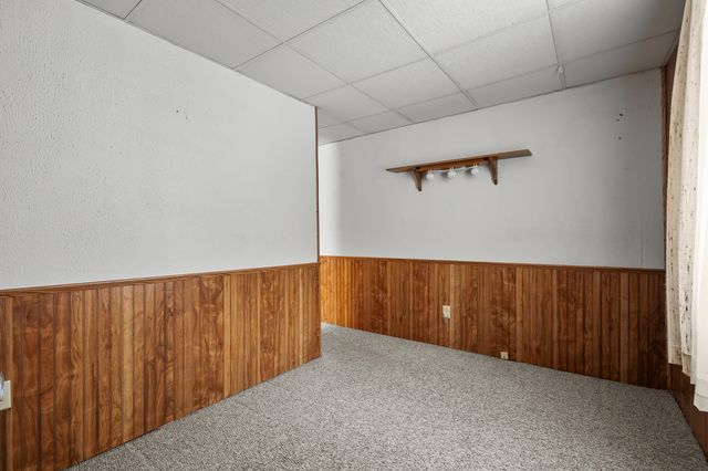 1170 W Bridge Street, Plainwell, MI 49080