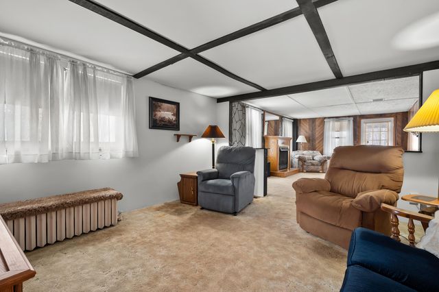 1170 W Bridge Street, Plainwell, MI 49080