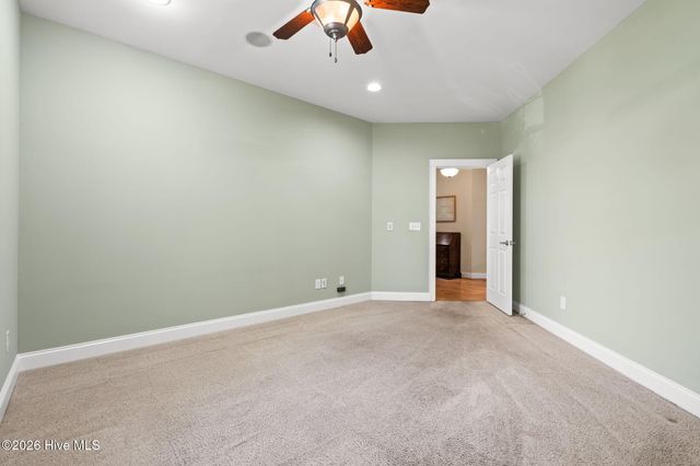 281 Lockwood Lane SW, Supply, NC 28462