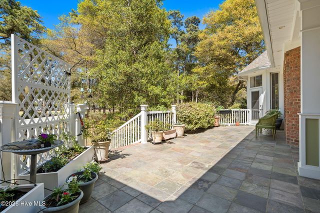 281 Lockwood Lane SW, Supply, NC 28462