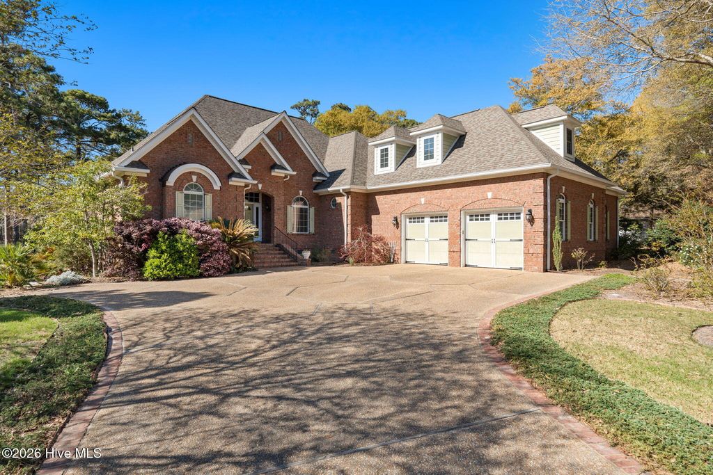 281 Lockwood Lane SW, Supply, NC 28462