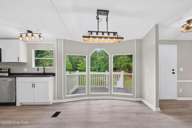 1209 Hickman Road NW, Calabash, NC 28467