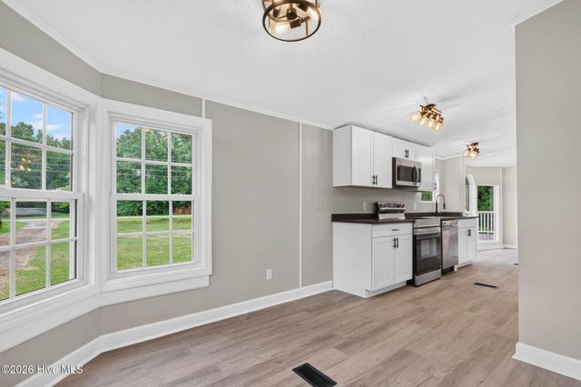 1209 Hickman Road NW, Calabash, NC 28467