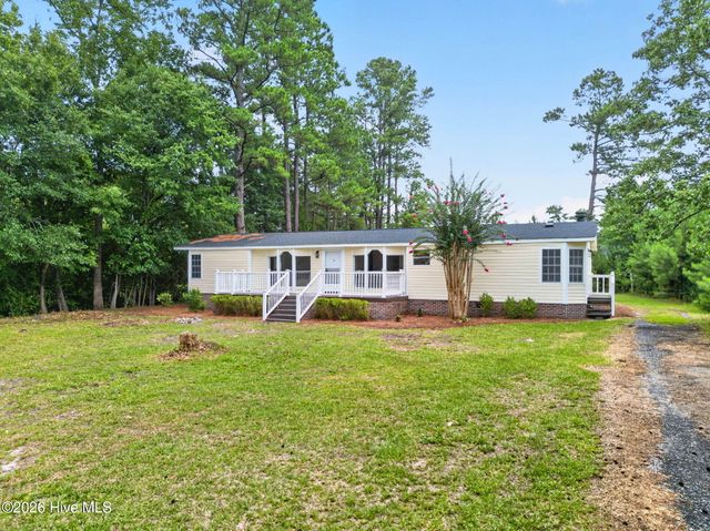 1209 Hickman Road NW, Calabash, NC 28467