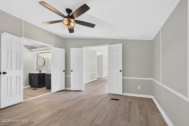 1209 Hickman Road NW, Calabash, NC 28467