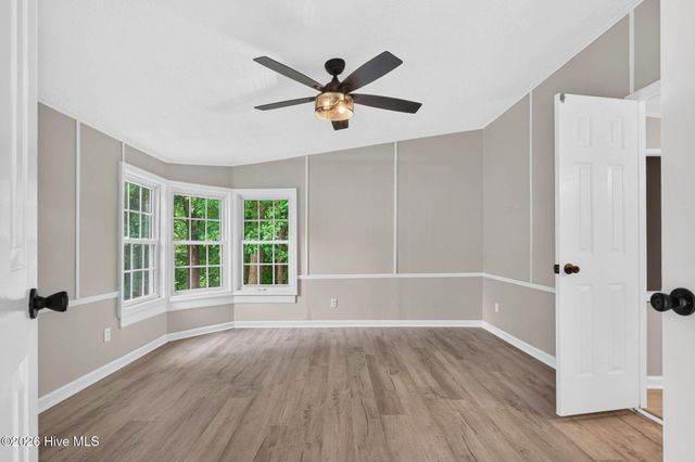 1209 Hickman Road NW, Calabash, NC 28467