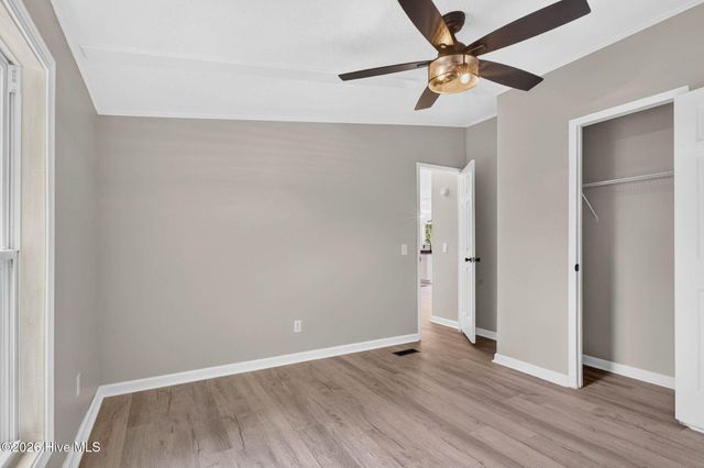 1209 Hickman Road NW, Calabash, NC 28467