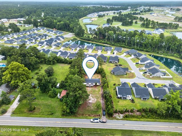 1209 Hickman Road NW, Calabash, NC 28467