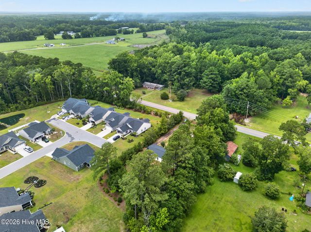 1209 Hickman Road NW, Calabash, NC 28467