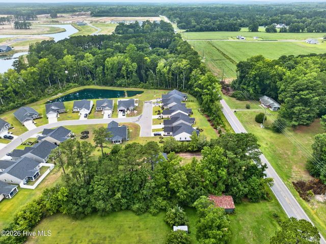 1209 Hickman Road NW, Calabash, NC 28467