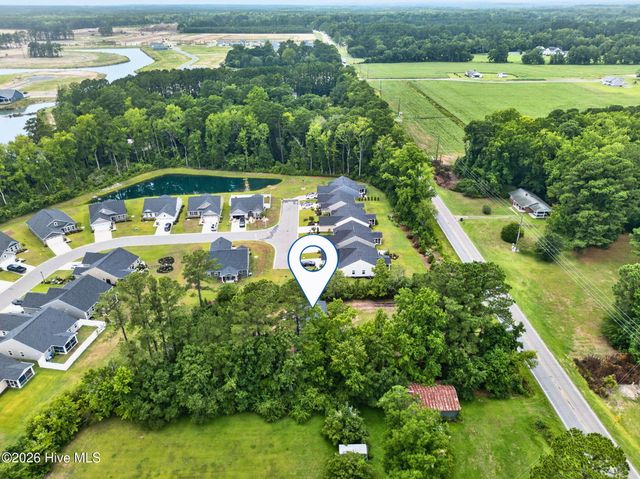 1209 Hickman Road NW, Calabash, NC 28467