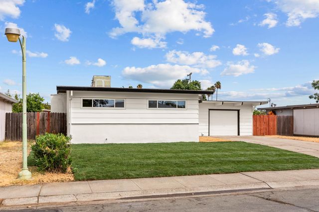 7633 23rd St, Sacramento, CA 95832