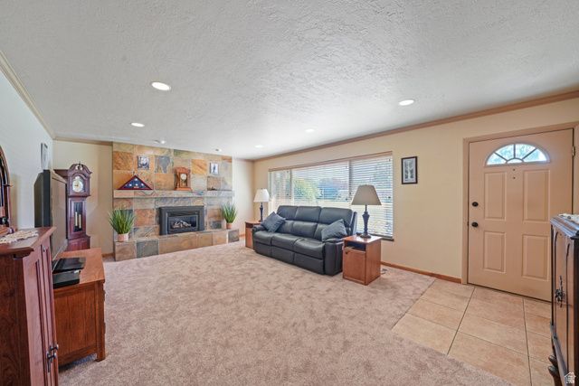 5572 S AVALON DR, Murray, UT 84107