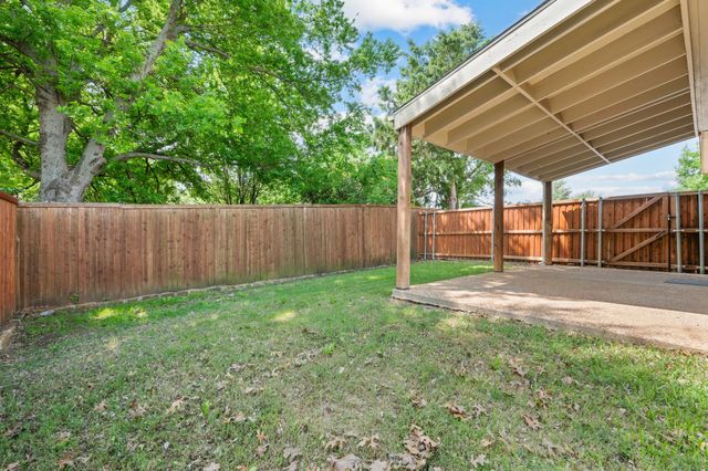 8000 Red River Run, North Richland Hills, TX 76180