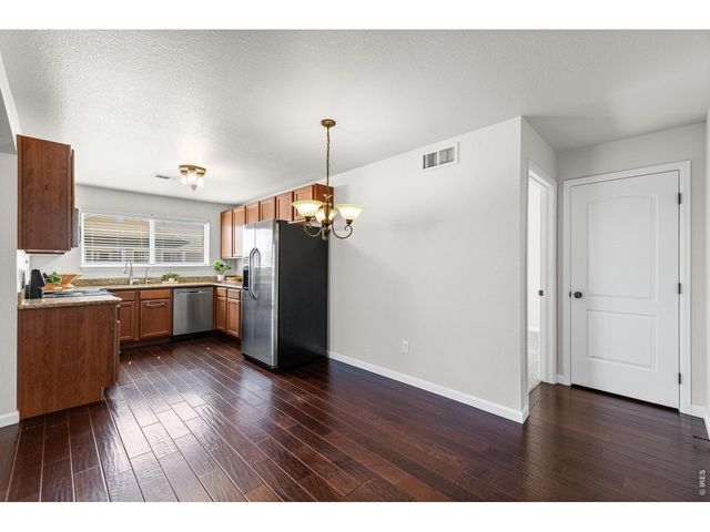 4915 Hahns Peak Dr 203, Loveland, CO 80538
