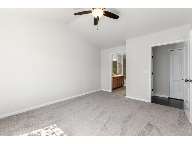 4915 Hahns Peak Dr 203, Loveland, CO 80538