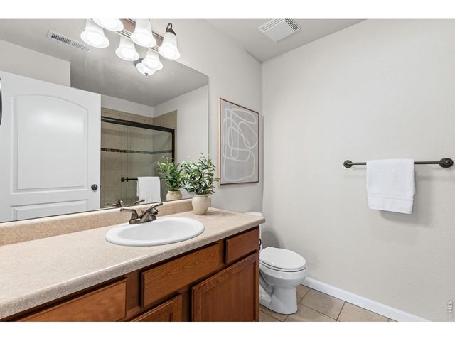 4915 Hahns Peak Dr 203, Loveland, CO 80538