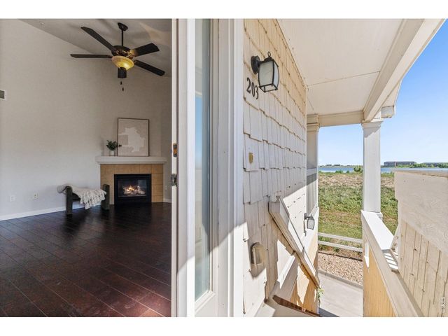 4915 Hahns Peak Dr 203, Loveland, CO 80538