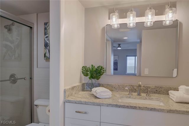 4510 N Key DR 204, North Fort Myers, FL 33903