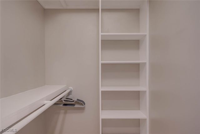 4510 N Key DR 204, North Fort Myers, FL 33903