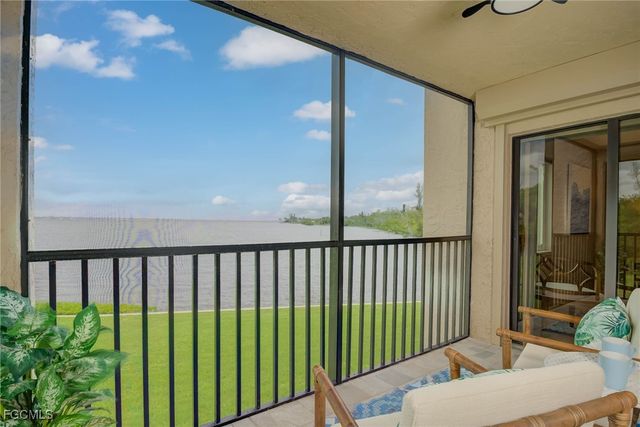 4510 N Key DR 204, North Fort Myers, FL 33903