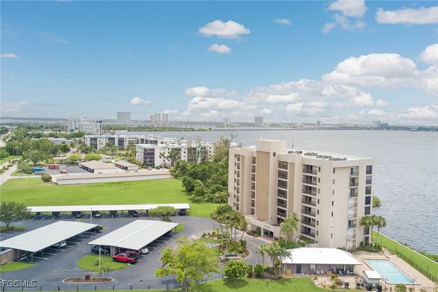 4510 N Key DR 204, North Fort Myers, FL 33903