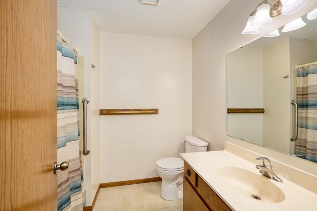 4130 3rd Street NE 103, Columbia Heights, MN 55421