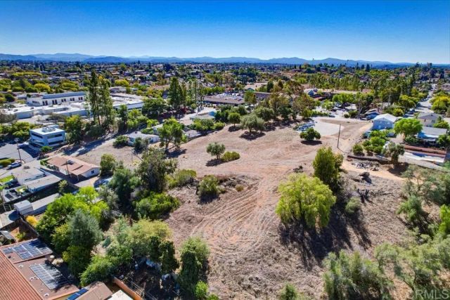 502 E Elder, Fallbrook, CA 92028