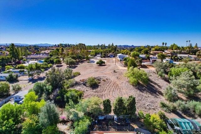 502 E Elder, Fallbrook, CA 92028