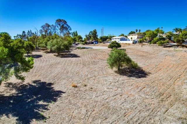 502 E Elder, Fallbrook, CA 92028