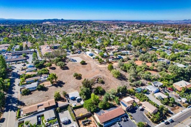 502 E Elder, Fallbrook, CA 92028