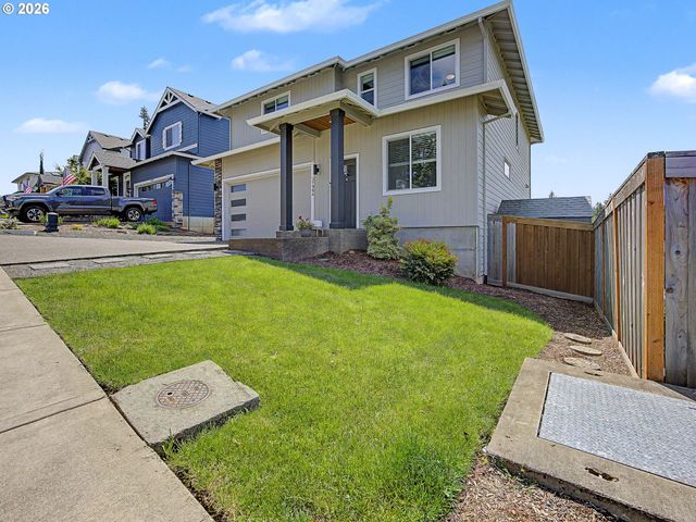 37984 JUNIPER St, Sandy, OR 97055